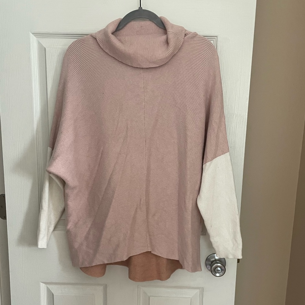 Oversized Colorblock Turtleneck Sweater